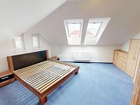 Prodej rodinného domu 178m2, s pozemkem 813m2, Křelovice - 22