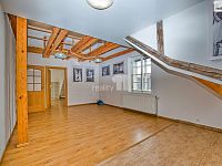 Pronájem podkrovního bytu 2+kk, 65 m2 Liberec - 5