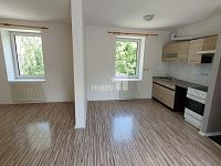 Prodej mezonetového bytu 2+kk, 54,6 m², Praha 9 – Českobrodská, po rekonstrukci - 7