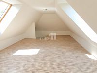 Prodej mezonetového bytu 2+kk, 54,6 m², Praha 9 – Českobrodská, po rekonstrukci - 9