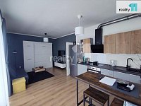 Pronájem, byt 1+kk s balkonem a parkovacím stáním, Plzeň - Valcha, K Zelené louce ul. - 3