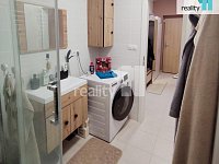 Pronájem, byt 1+kk s balkonem a parkovacím stáním, Plzeň - Valcha, K Zelené louce ul. - 7