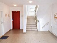 Kompletně zařízené 1kk, 50 m2 v novostavbě, Praha 10 - Michle - 9