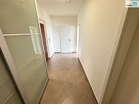 Byt 2+kk 60 m2 s terasou a parkovacím stáním, Praha, Letňany, ul. Pavla Beneše - 26