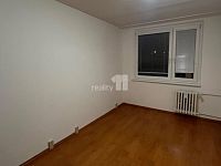 Pronájem bytu 2+kk (42m2)  s balkonem , Roháčova ulice, Praha 3 - 7