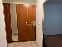 Pronájem bytu 2+kk (42m2)  s balkonem , Roháčova ulice, Praha 3 - 9