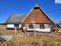 Maršov u Úpice: poloroubenka k rekonstrukci | pozemek 2 328 m² | stodola a dílna - 3