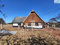 Maršov u Úpice: poloroubenka k rekonstrukci | pozemek 2 328 m² | stodola a dílna - 5