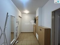 Kompletně zařízený byt 1kk, 49 m2 v Praze 10 - Bohdalec - 11