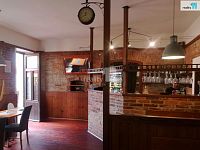 Pronájem komerčního prostoru a restaurace, 232 m2, Masarykovo náměstí, Náchod