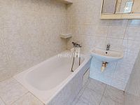 Prodej bytové jednotky v družstevní vlastnictví, 3+kk, 2.podlaží, Karlín, Praha  - 16