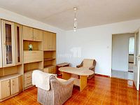 Prodej bytové jednotky v družstevní vlastnictví, 3+kk, 2.podlaží, Karlín, Praha  - 2