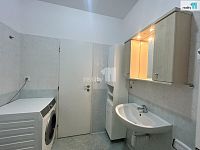 Kompletně zařízený byt 1kk, 49 m2 v Praze 10 - Bohdalec - 9