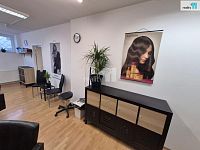 Pronájem prostoru pro kadeřnictví, 65 m2 Liberec, ul. Moskevská - 2