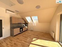 Pronájem bytu 2+kk/B, 67 m2, novostavba, nezařízený, Dobřichovice - 4