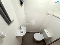 Pronájem bytu 2+kk, 45 m2, cihla, nezařízený, Praha 3 - Žižkov - 10