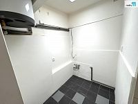 Pronájem bytu 2+kk, 45 m2, cihla, nezařízený, Praha 3 - Žižkov - 5