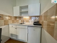 Prodej bytu 2+kk, 37 m2, Zoubkova, Smíchov - 11