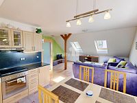 Pronájem dvougeneračního rodinného domu 212 m2, s pozemkem 958 m2, Světlá nad Sázavou - 4