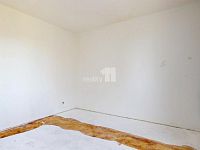Prodej bytová jednotka 4+1 k rekonstrukci, osobní vlastnictví, 77,20m2, lodžie, sklep, ulice Lužická, Humpolec - 15