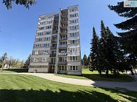 Prodej bytová jednotka 4+1 ke kompletní rekonstrukci, osobní vlastnictví, 77,20m2, lodžie, sklep, ulice Lužická, Humpolec