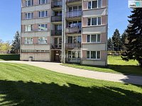 Prodej bytová jednotka 4+1 ke kompletní rekonstrukci, osobní vlastnictví, 77,20m2, lodžie, sklep, ulice Lužická, Humpolec - 6