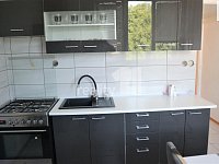 prodej bytu v os. vl. 2+1 63 m2, s balkónem, Arbesova ul. - 4