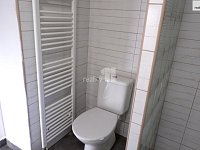 Dům k bydlení i k rekreaci - 13