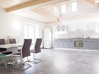 Dům k bydlení i k rekreaci - 4