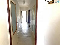 1+1 slunný byt s balkónem - 3