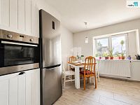 Prodej rodinného domu s garáží a pozemkem, Křičeň - 5