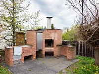 Prodej prostorného rodinného domu 432 m2, 7+kk s bazénem a zahradou, Praha – Královice - 30