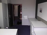 pronájem kanceláře 19 m2 v obchodním centru Bohemia v Ostravě Porubě - 5