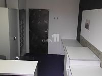 pronájem kanceláře 19 m2 v obchodním centru Bohemia v Ostravě Porubě - 6