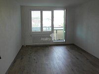 prodej bytu v os. vl. 2+1 s balkónem, Jugoslávská ul. - 6