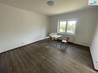 Prodej rodinného domu (4 byty), 295m2, pozemek 831m2, ulice Pelhřimovská, Humpolec - 13