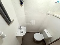 Pronájem ateliéru, 2 místnosti, 45 m2, cihla, nezařízený, Praha 3 - Žižkov - 10