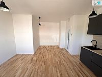 Pronájem bytu 1+kk, 32 m2, novostavba, nezařízený, Dobřichovice - 4