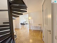 Pronájem mezonetového bytu 3+kk/T/G, 108 m2, zařízený, Praha 2 - Vinohrady - 24