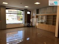 Pronájem prodejny/kanceláře, Karlovy Vary, 49m2