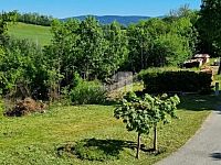 Prodej zasíťovaného  stavebního pozemku 400 m2 s č. popisným + lesní pozemek 169 m2, Vysoké nad Jizerou