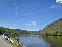 Pronájem zařízené chaty – Měchenice | klidná lokalita, výhled do zeleně, jižní orientace - 18