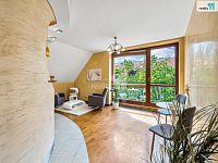 Výjimečný mezonetový byt 5+kk , 105 m² s balkonem v Jesenici u Prahy