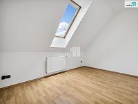 Výjimečný mezonetový byt 5+kk , 105 m² s balkonem v Jesenici u Prahy - 26