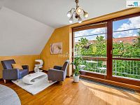 Výjimečný mezonetový byt 5+kk , 105 m² s balkonem v Jesenici u Prahy - 3
