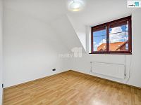 Výjimečný mezonetový byt 5+kk , 105 m² s balkonem v Jesenici u Prahy - 8
