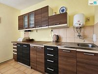 Prodej RD s garáží a pozemkem před rekonstrukcí, Sendražice - 5