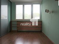 prodej bytu v os. vl. 2+1 63 m2, s balkónem, Arbesova ul. - 7