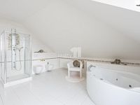 Rodinné sídlo, 420 m2, Praha 4 Lhotka, pozemek 717 m2 - 18