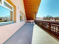 Pronájem bytové jednotky 3+kk, 80m2, Senožaty, okres Pelhřimov  - 16